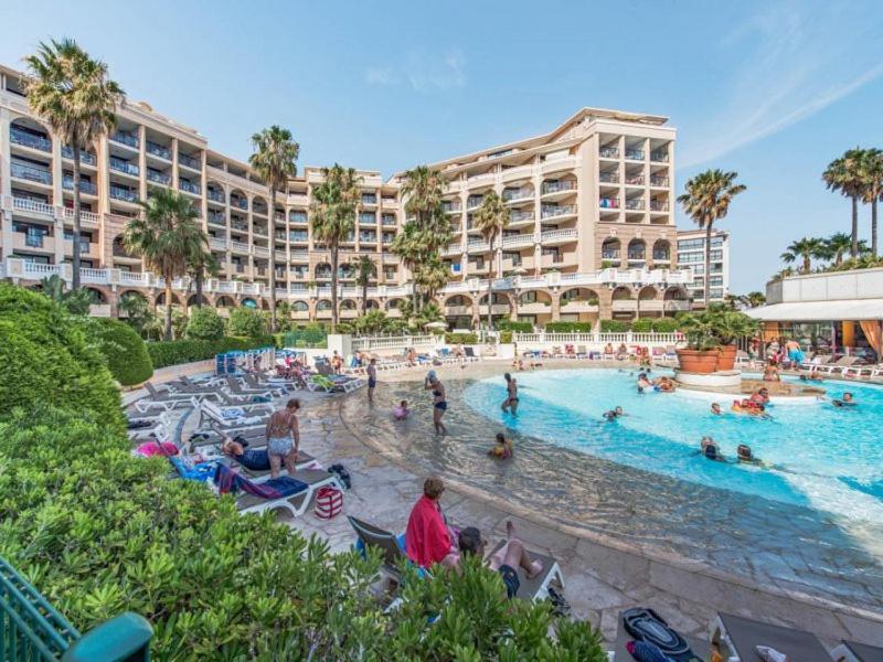 #Cannes Boccacabana Beach, Seafront, In Resid Pierre&Vacances 3 Stars Exterior photo
